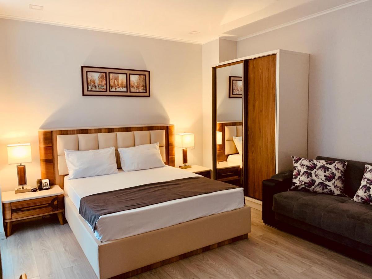 Hotel Tsereteli Palace Batumi Eksteriør bilde